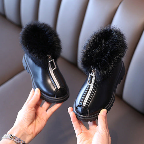 Fur boots EUR 29 - Ruby & Ralph Boutique